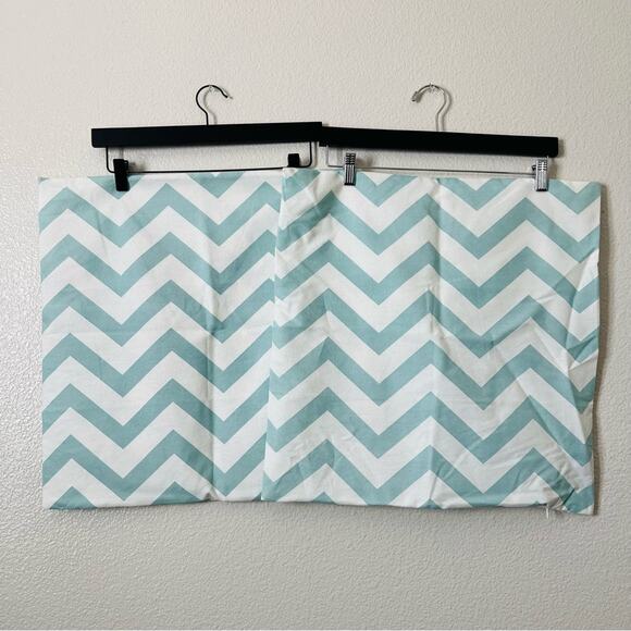 2x H&M Home Light Blue Ivory White Chevron Stripe Throw Pillow Covers - Picture 3 of 4